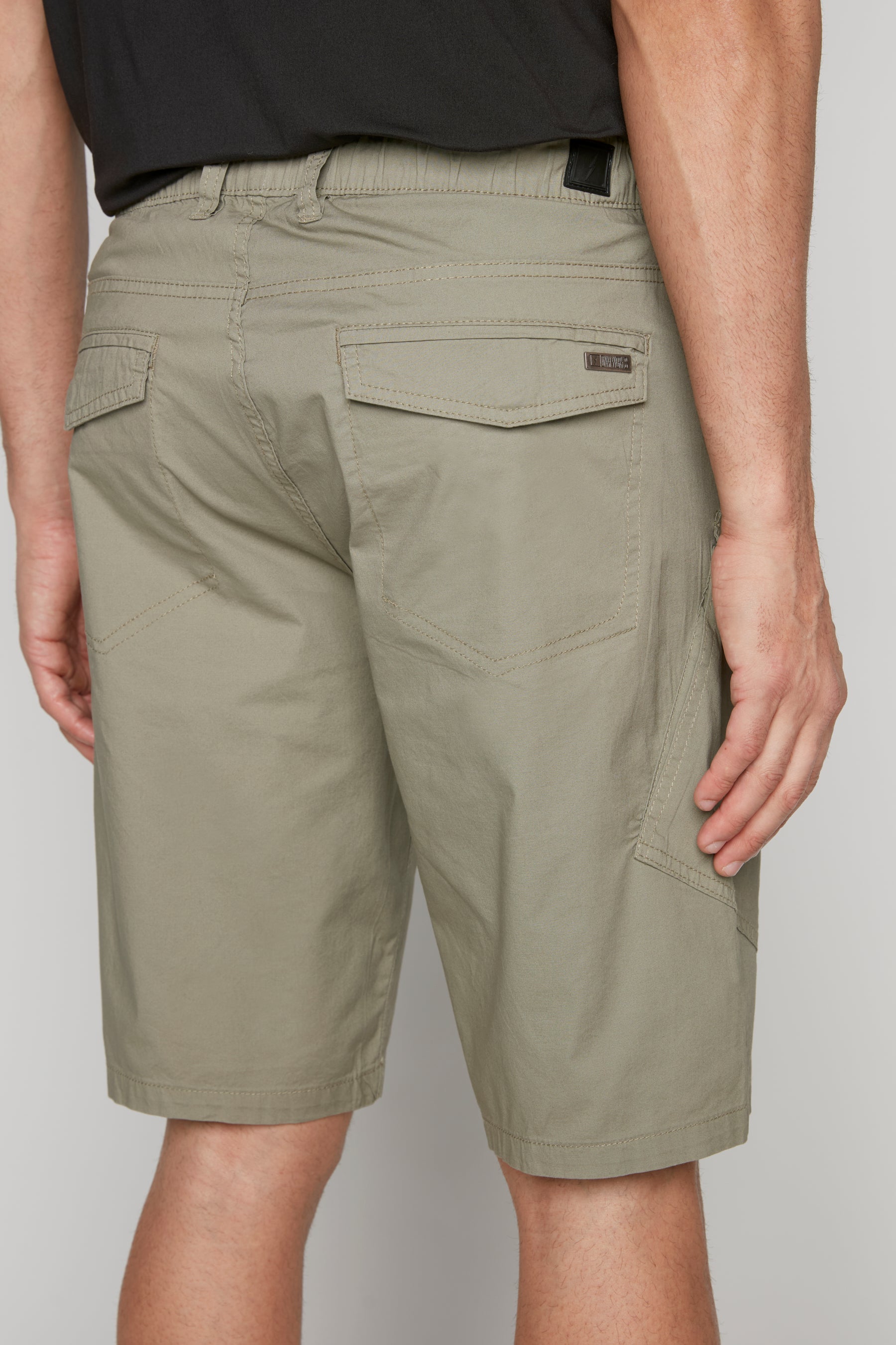 KRAVITZ - Mens 5-Pockets Pull-On Cargo Poplin Shorts - Light Olive DNM.WORKS